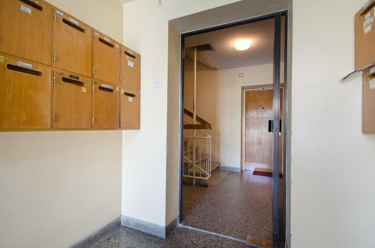 Apartment Near The Train Station Любляна Экстерьер фото